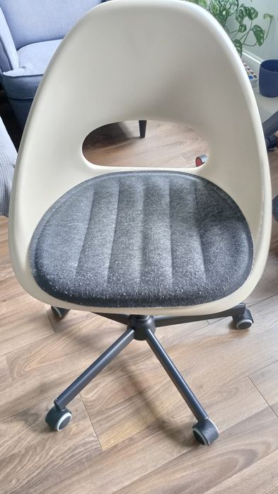 Krzesło obrotowe do biurka Ikea Malskär