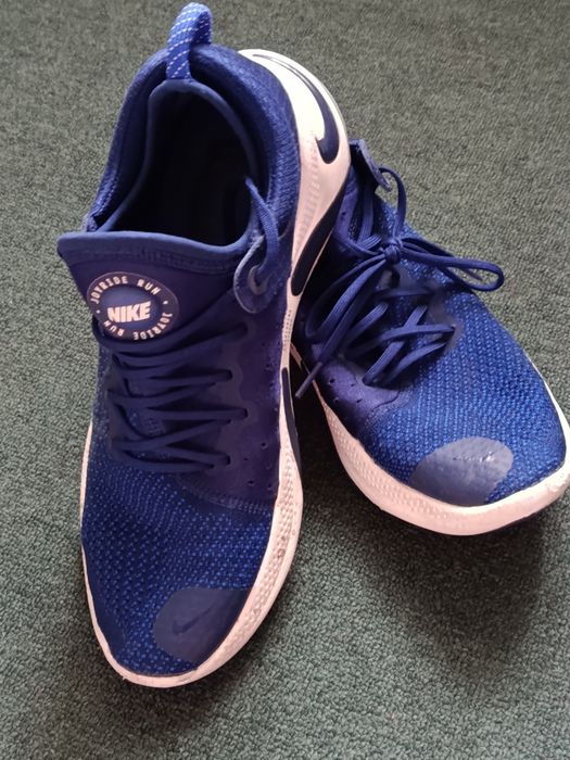чоловічі кросівки Nike Joyride Run Flyknit у синьому кольорі. 45 розмір

eBay
 +1