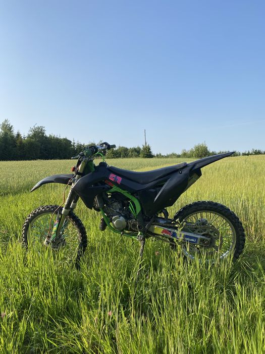 Продам Kawasaki kx 125 . 2Т
