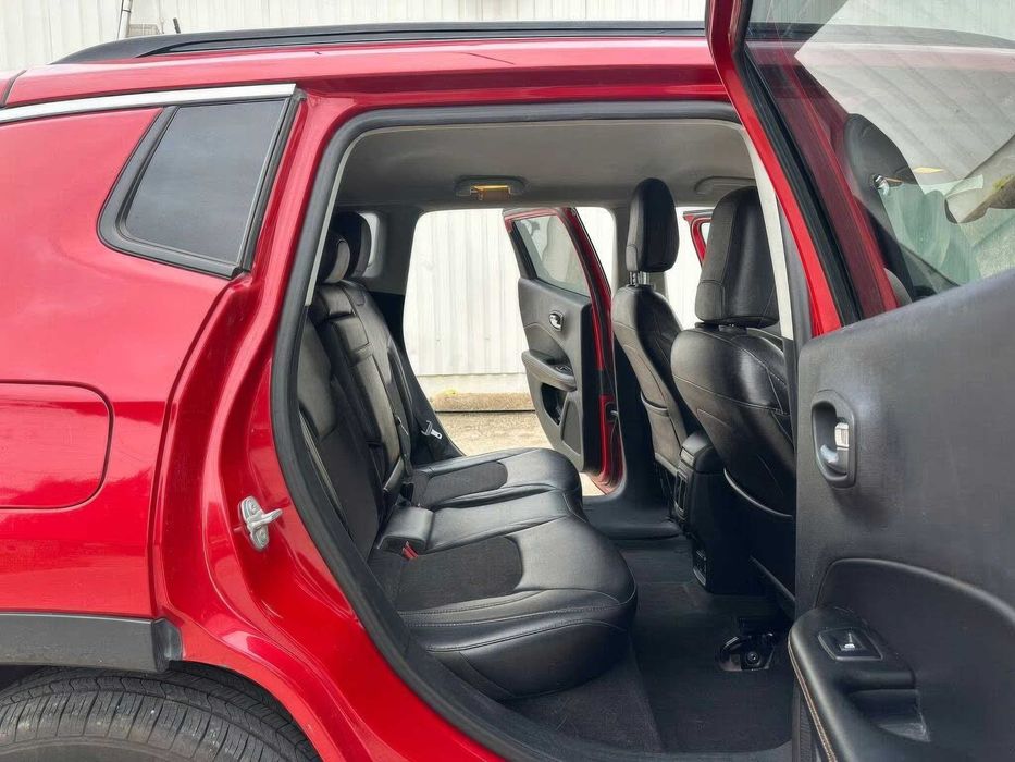 Jeep Compass Latitude      2017