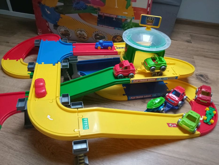 Parking garaż wader