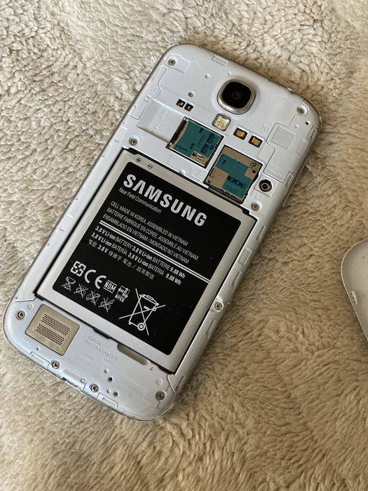 Smartfon telefon Samsung Galaxy S4