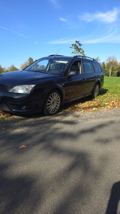 Ford Mondeo ST220 3.0 v6