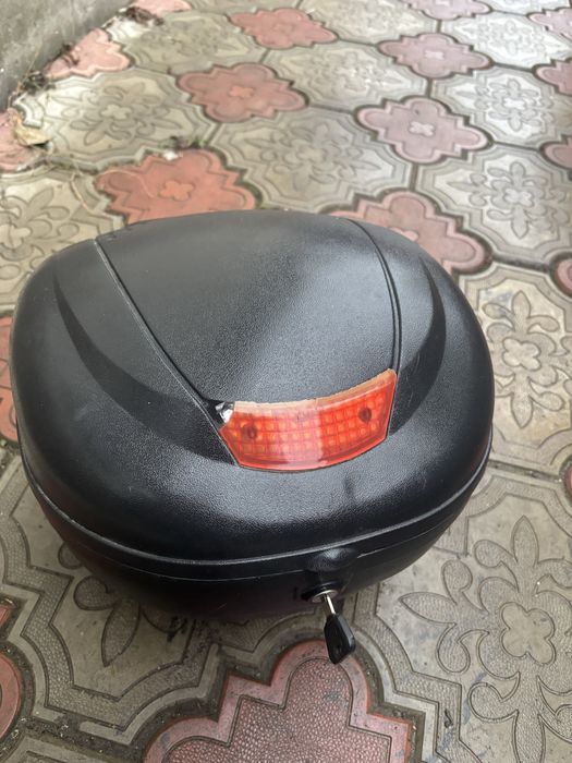 Кофр на мотоцикл