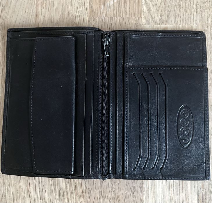 Skórzany męski czarny portfel - Jogo