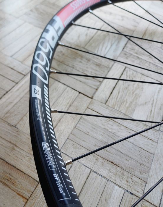 Koło przód 29 cali Boost 110x15mm  / Hope Pro 4 / DT Swiss FR 560 / Super Stan