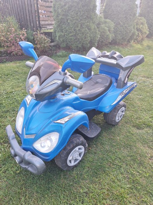 Jeździk na akumulator