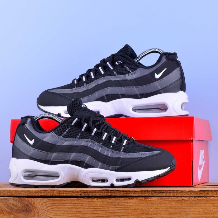 (1989) Акція! Кросівки Nike Air Max 95 чорні з білим (з 36 по 46) найк найки