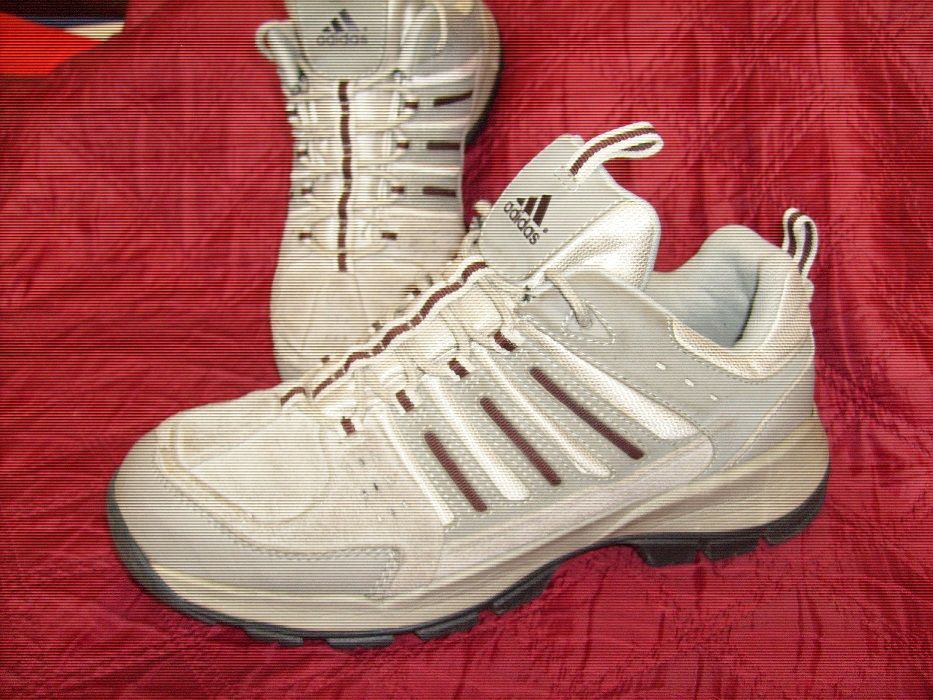 Кроссовки Adidas 39 разм.