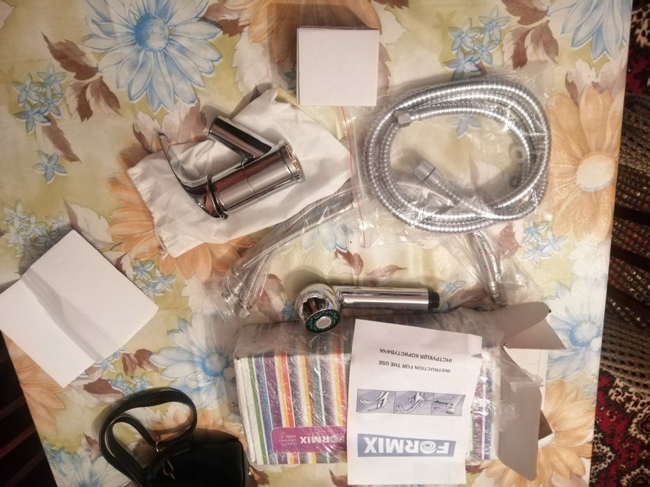 Змішувач кухонний