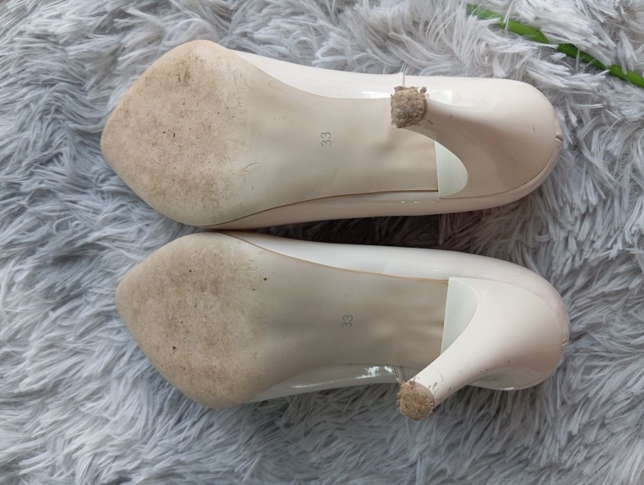 Buty na obcasie damskie 33