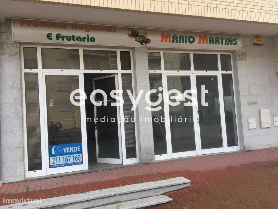 Loja comercial a 2 minutos do centro da vila de Torre de Moncorvo