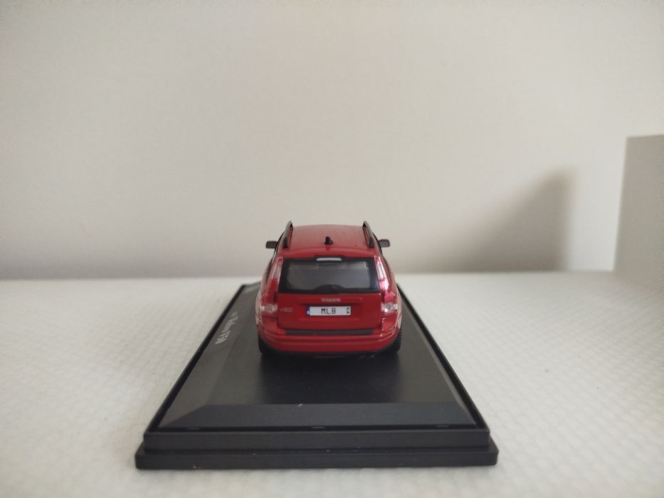 Miniatura Volvo V50 Nova 1/43