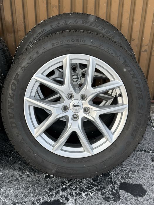 Original Koła Volvo R18 5x108 XC60-XC90. Opony 235/65 Dunlop