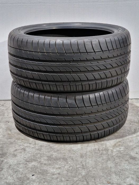 [Como Novos] 2 Pneus 295/35R21 DUNLOP