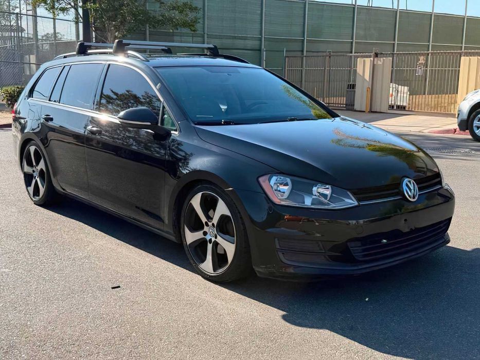 Volkswagen Golf SportWagen SEL      2015
