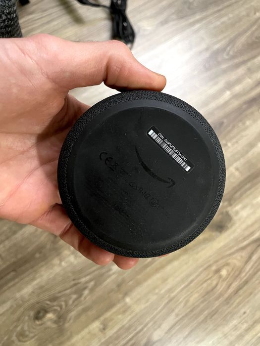 Колонка Amazon Echo Dot Alexa — умная колонка, домашний помощник