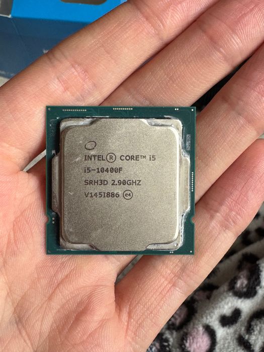 Intel Core i5-10400F CPU 新品 Procesor Intel CORE i5-10400F 4.30GHz (BX8070110400F