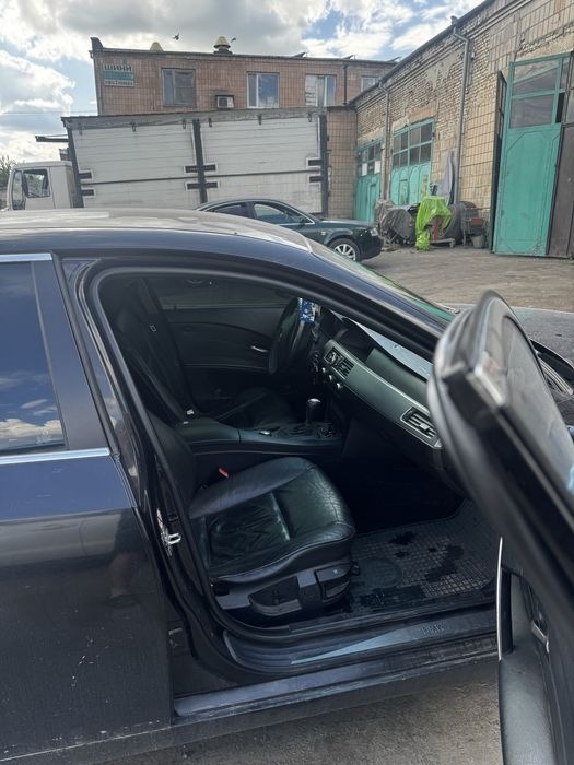 Продам BMW е60 530d