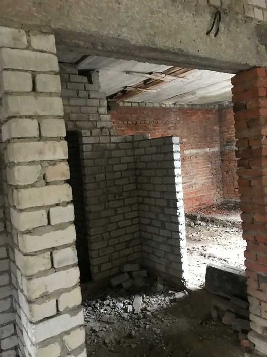 Продается жилой дом, недострой в Бабаях.