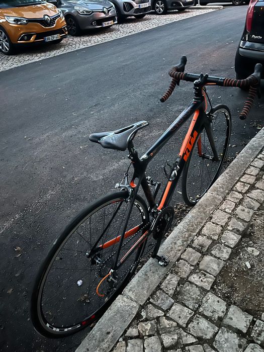 KTM Revelator em carbono, tamanho 52 (S), excelente estado