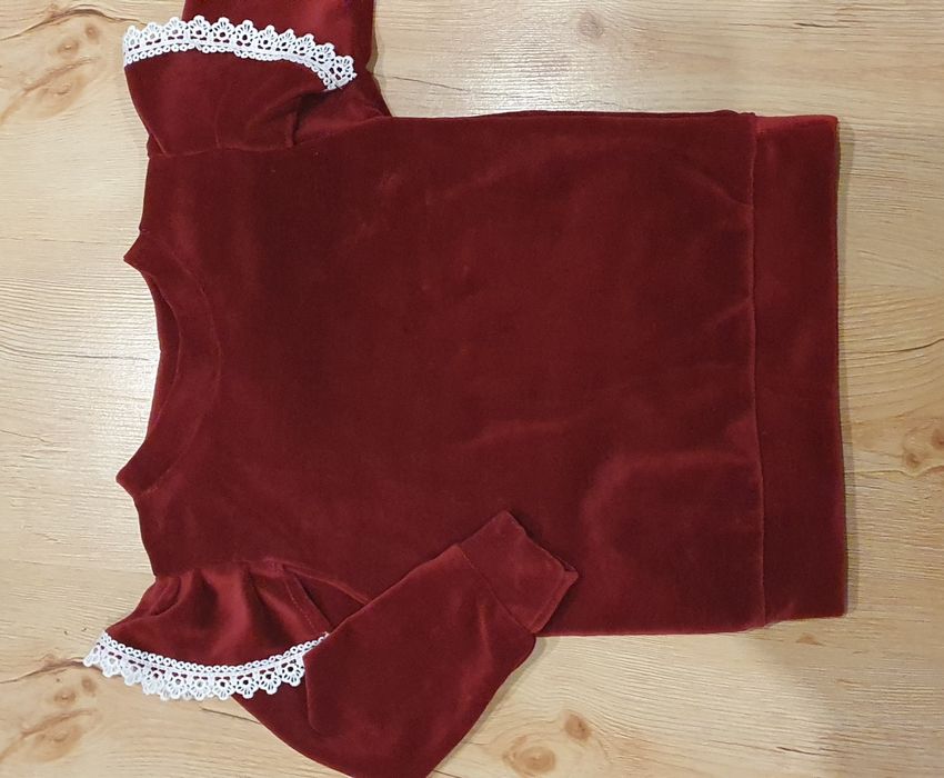 Nowa bluza welurowa