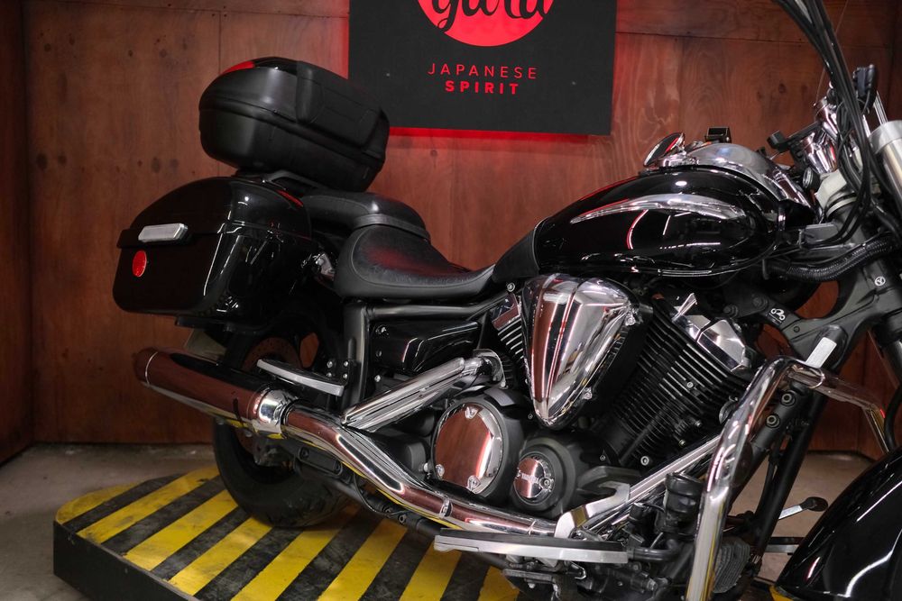 Yamaha XVS 950 A Midnight Star із Японії