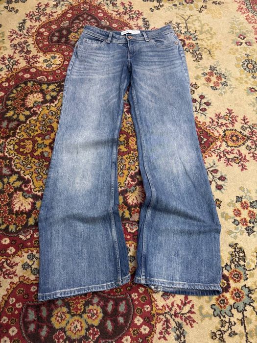 джинси bootcut bershka