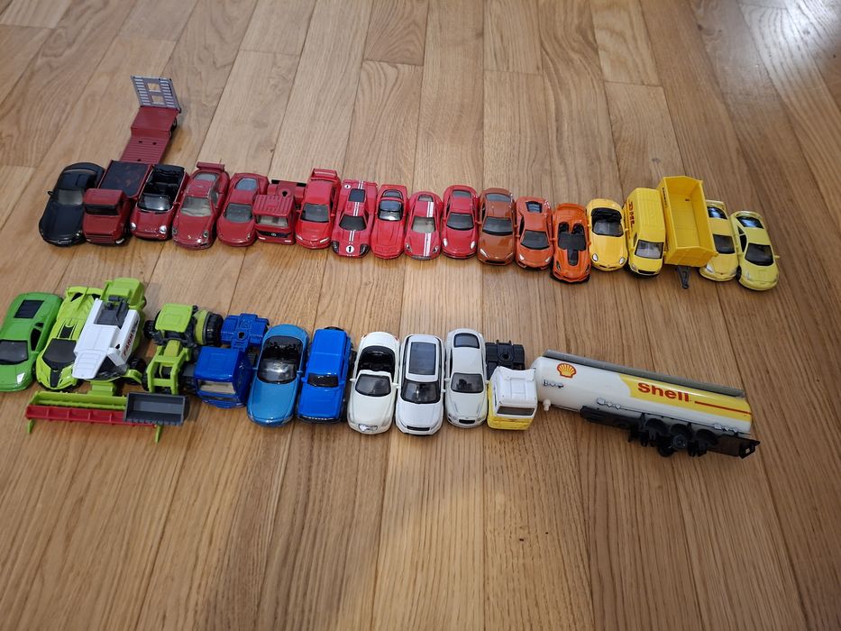 Samochodziki resoraki autka