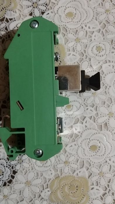 Патч-панель RJ45 на DIN-рейку FL CAT5 TERMINAL BOX 2744610 Phoenix Con