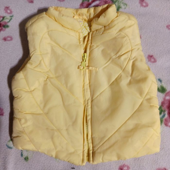 Дитяча жилетка на зріст 74