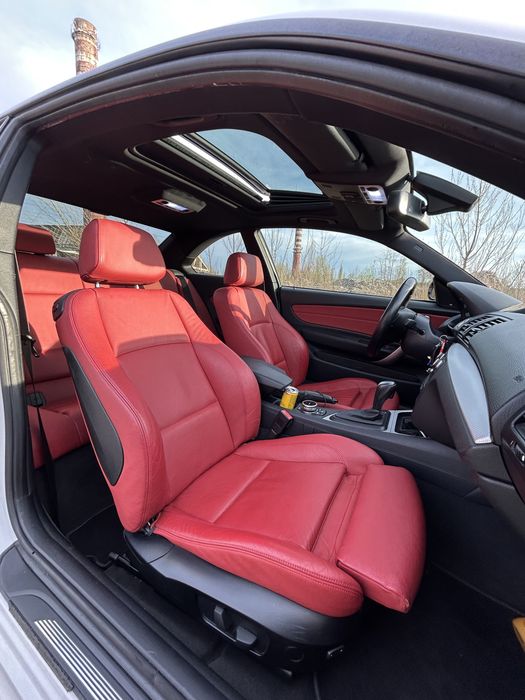 Bmw 120d e82– M-pakiet—CZERWONY ŚRODEK-automat-serwis ASO-Navi-