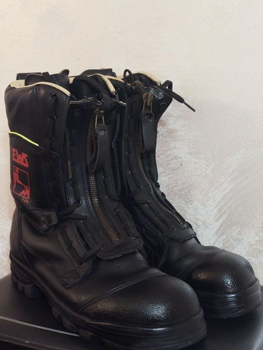 Buty EWS skórzane