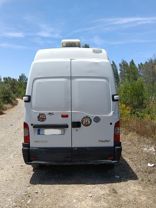 Autovivenda Renault master  2.5 dci