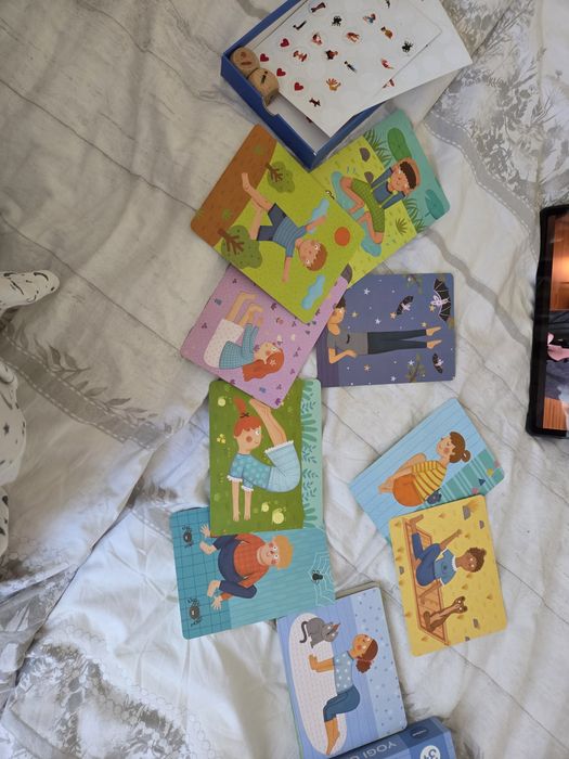 Дитячі настільні ігри , пазли відомих брендів