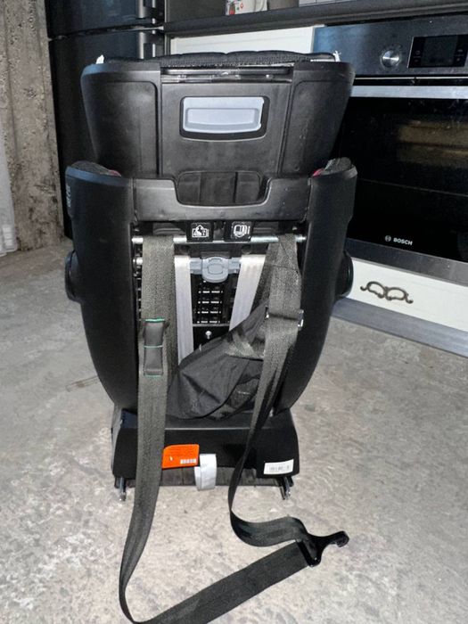 Автокресло britax romer Advantafix 4