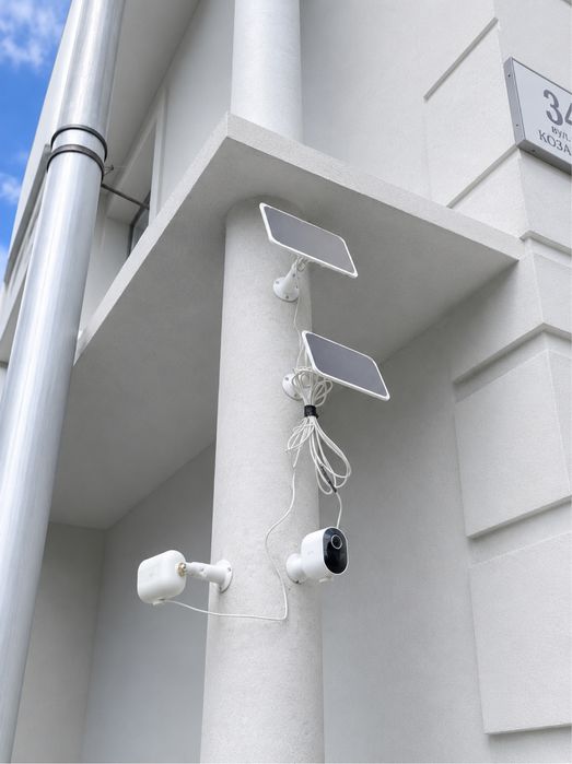 Arlo   Essential , Комплекткамер відеоспостереження  4 шт