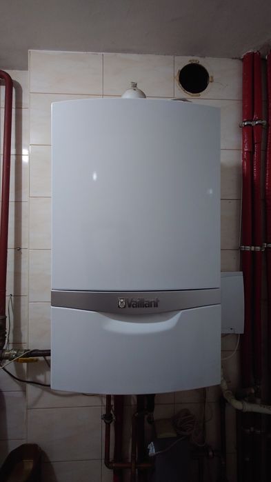 Piec gazowy Vaillant Vcw 296/5-5 Ecotec Plus dwufunkcyjny + zasobnik 20L