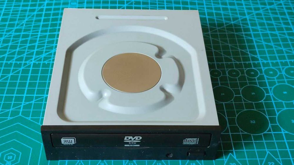 Nagrywarka DVD DL Lite-On iHAS122, 100% sprawna, SATA