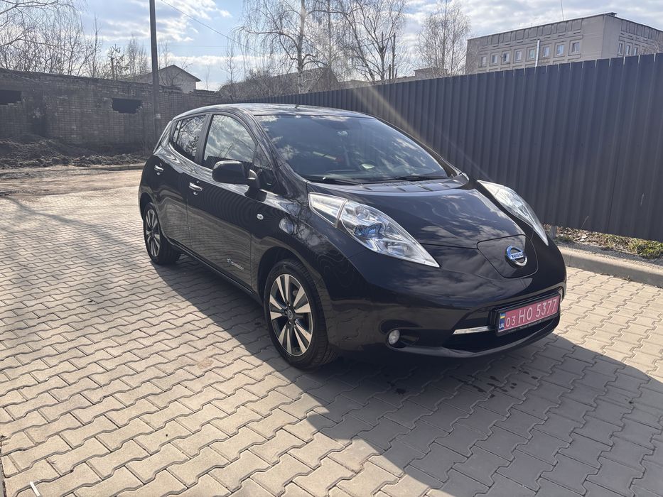 Nissan Leaf Tekhna