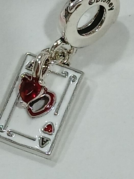 Charms  As Kier Serce