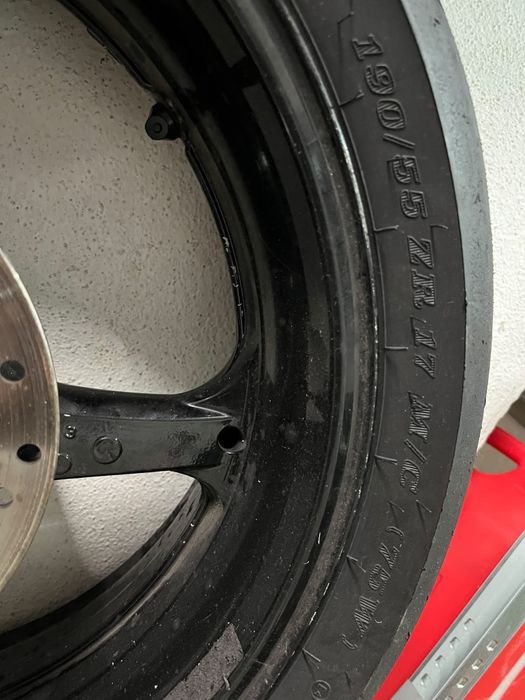 Jantes com pneus para Honda CBR 1000RR 04 a 06