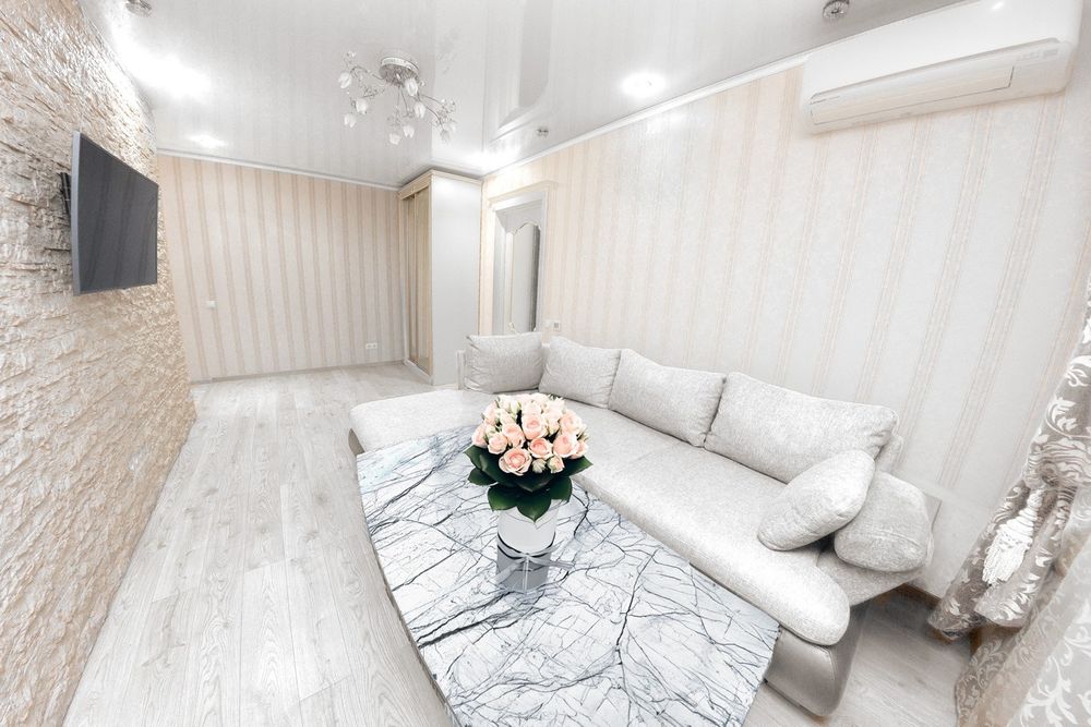 Квартира погодинно, подобово 2 кв у центрі міста