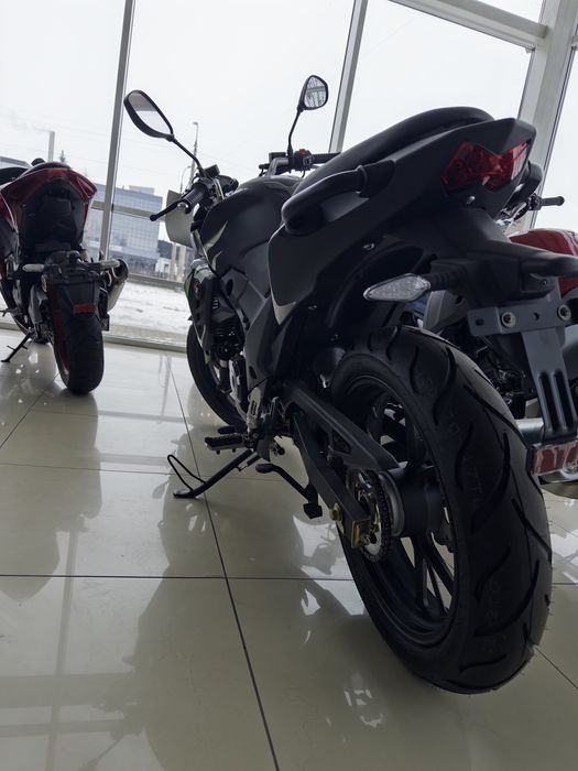 Мотоцикл SPARK SP250R-35
