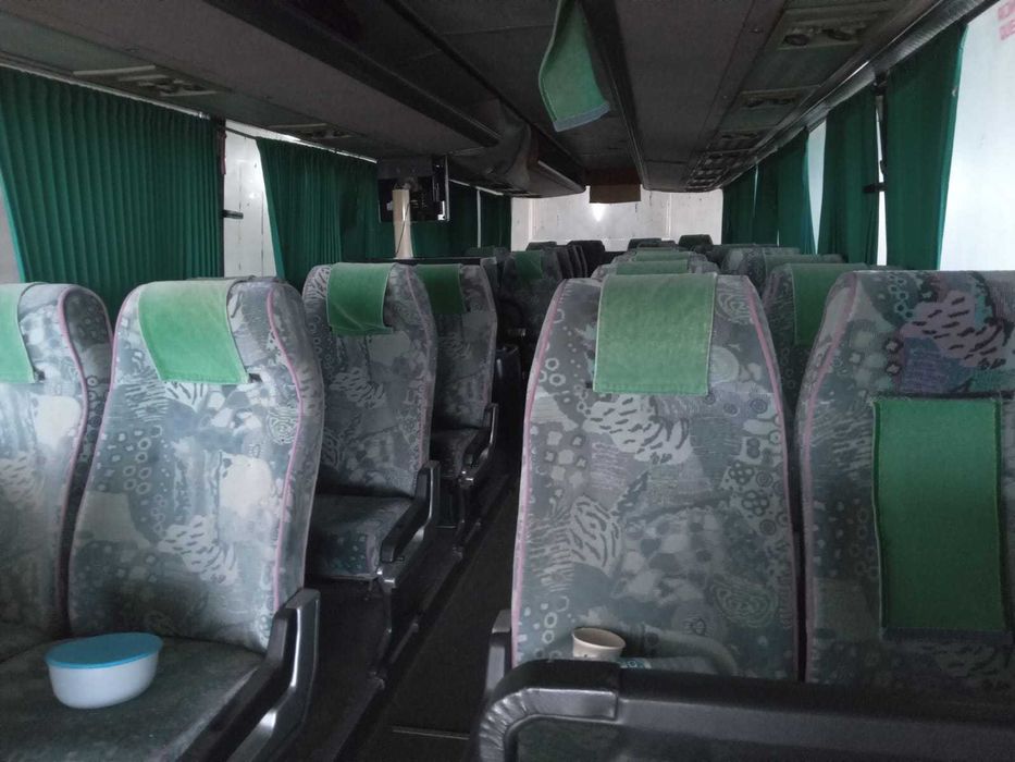 Autocarro 35 Lugares