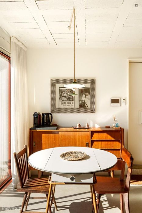 Apartamento com 1 quartos - localizado em Miragaia Porto
