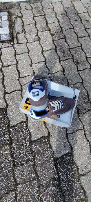 Sapatos biqueira de aço