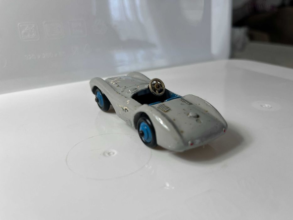 Dinky Toys 110 - Aston Martin DB3S Sports Cars - brincado sem caixa - esc. aprox.1/43