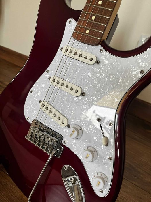 Fender Stratocaster MiM