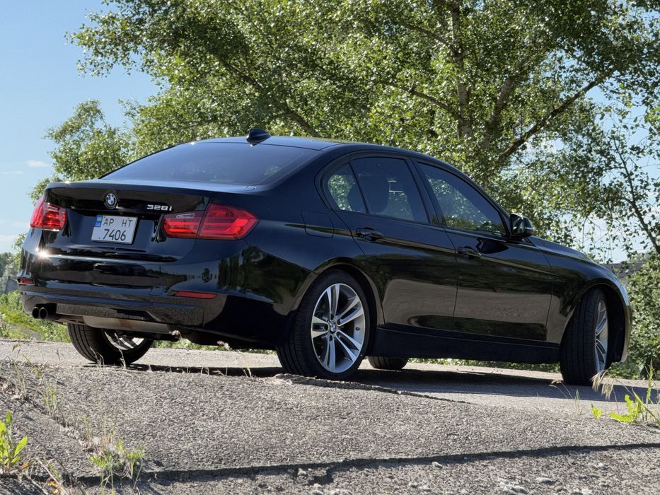 Продам BMW F30 328i 2014